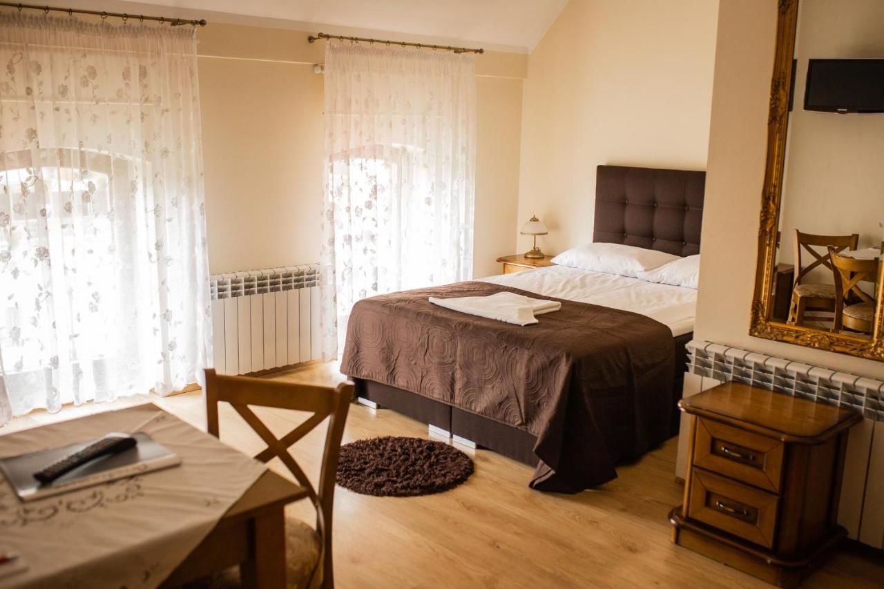 Отель Hotel Przedzamcze Дзялдово